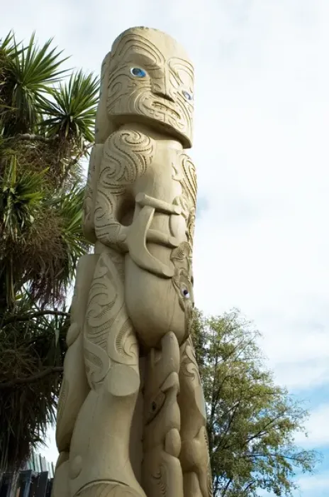 Framed Print : Maori Sculpture, Christchurch City Park, New Zealand Framed Print : Maori Sculpture, Christchurch City Park, New Zealand