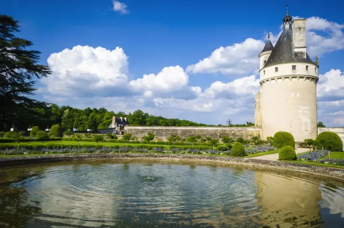 Framed Print : The Marques Tower and fountain, Chateau de Chenonceau, Chenonceaux, Loire Valley, France Framed Print : The Marques Tower and fountain, Chateau de Chenonceau, Chenonceaux, Loire Valley, France