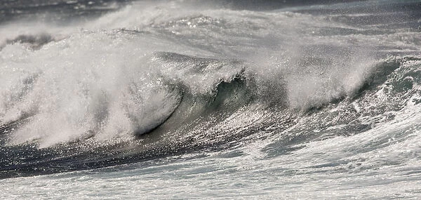 Maui, Hawaii. Waves coming in at Ho okipa Beach Park