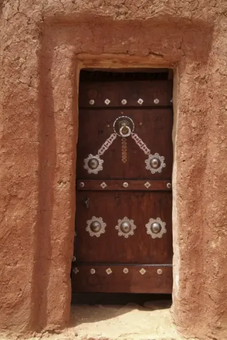 Framed Print : Mauritania, Decorated door in Oualata Framed Print : Mauritania, Decorated door in Oualata