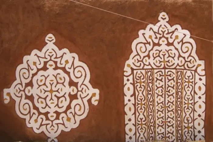 Framed Print : Mauritania, Wall decoration in Oualata