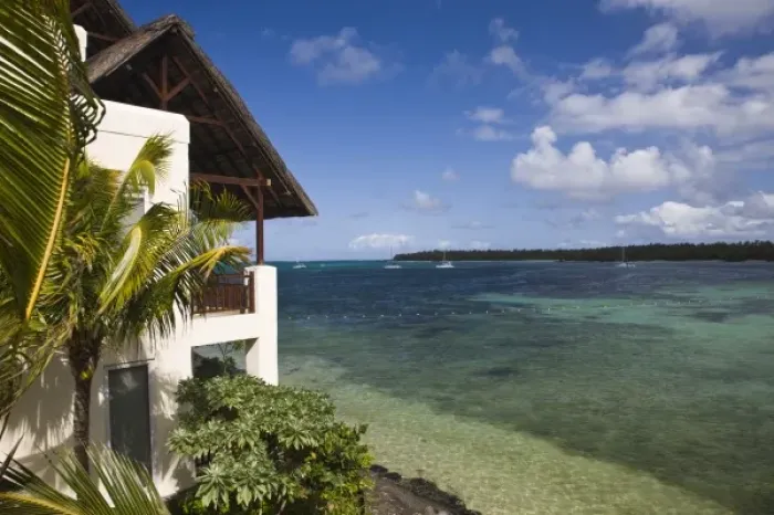 Framed Print : Mauritius, Eastern Mauritius, Trou d Eau Douce, Le Touessrok Resort Hotel, bungalows Framed Print : Mauritius, Eastern Mauritius, Trou d Eau Douce, Le Touessrok Resort Hotel, bungalows