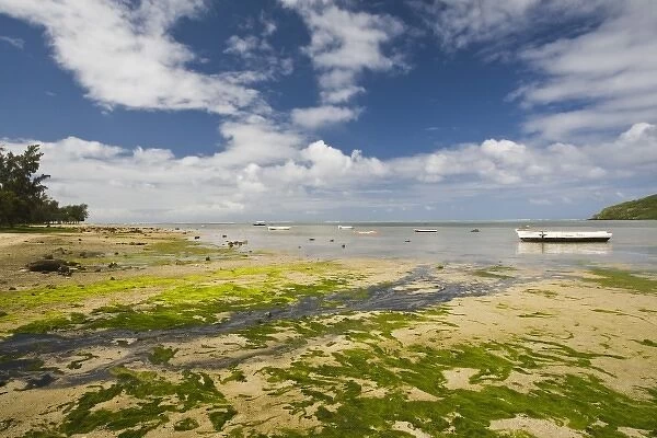 Mauritius, Western Mauritius, Le Morne, fishing village by Le Morne Brabant peninsula
