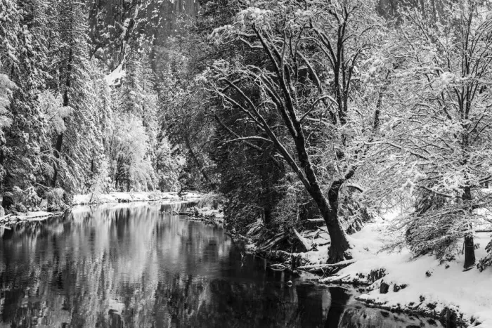 Framed Print : The Merced River and Cathedral Rock in winter, Yosemite National Park, California USA Framed Print : The Merced River and Cathedral Rock in winter, Yosemite National Park, California USA