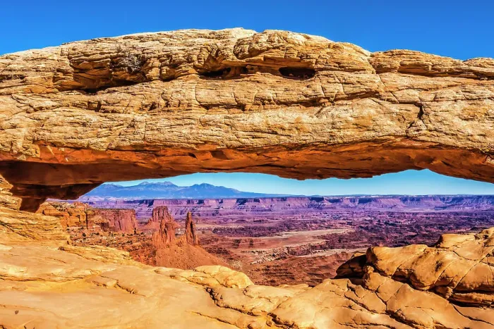 Framed Print : Mesa Arch, Red Rock Canyons, Canyonlands National Park, Moab, Utah