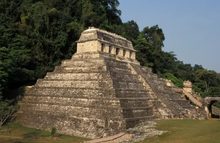 Framed Print : Mexico, Chiapas province, Palenque. Temple of the Inscriptions Framed Print : Mexico, Chiapas province, Palenque. Temple of the Inscriptions