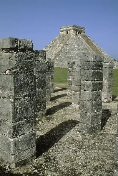 Mexico, Chichen Itza, El Castillo, Temple of the Warriors