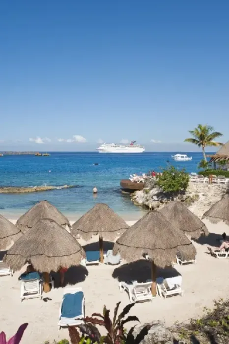 Framed Print : Mexico, Cozumel. Beach at Park Royal Hotel Isla de Cozumel