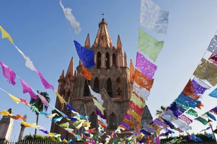 Framed Print : Mexico, Guanajuato, San Miguel de Allende, Parroquia De San Miguel Archangel Church Framed Print : Mexico, Guanajuato, San Miguel de Allende, Parroquia De San Miguel Archangel Church