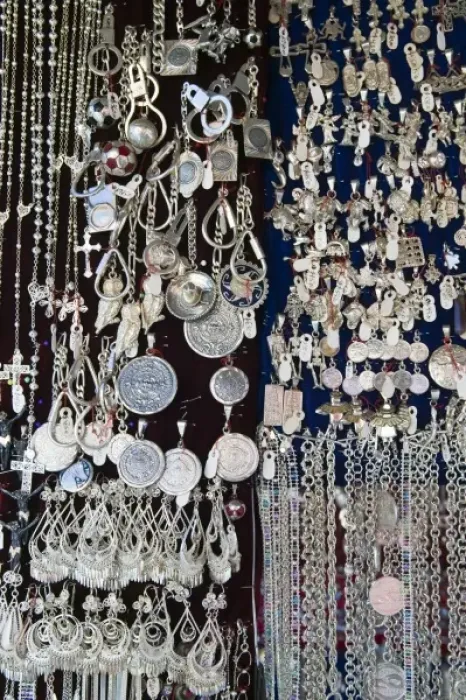 Framed Print : Mexico, Guanajuato State, Guanjuato. Silver Jewelry for sale by the famous Valenciana Framed Print : Mexico, Guanajuato State, Guanjuato. Silver Jewelry for sale by the famous Valenciana