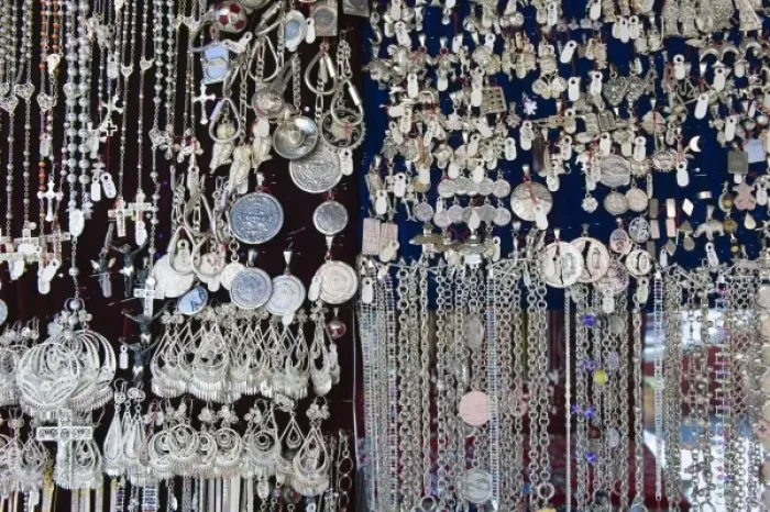 Framed Print : Mexico, Guanajuato State, Guanjuato. Silver Jewelry for sale by the famous Valenciana Framed Print : Mexico, Guanajuato State, Guanjuato. Silver Jewelry for sale by the famous Valenciana
