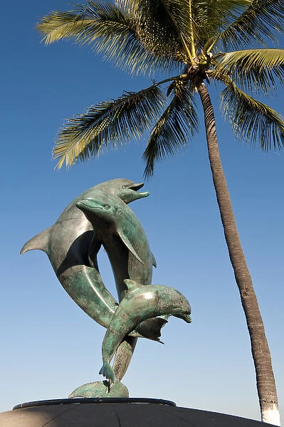 Mexico, Puerto Vallarta. The Friendship Fountain sculpture on the Malecon, Puerto Vallarta