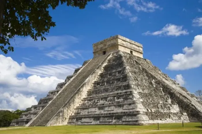 Framed Print : Mexico, Quintana Roo, near Cancun, Chichen Itza, El Castillo (the Castle) or Pyramid of Kukulcan
