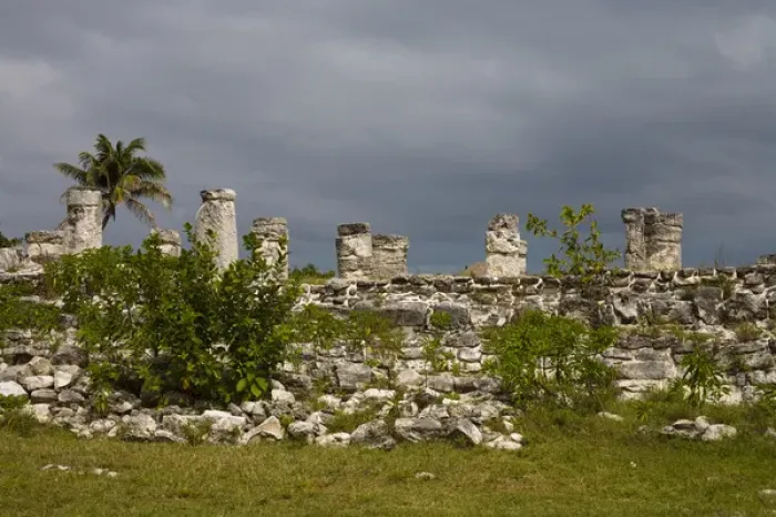 Framed Print : Mexico, Quintana Roo, Yucatan Peninsula, Cancun. Zona Arqueologica El Rey (the King) Framed Print : Mexico, Quintana Roo, Yucatan Peninsula, Cancun. Zona Arqueologica El Rey (the King)