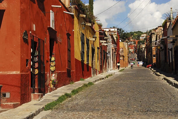 Mexico, San Miguel de Allende, view of a street with its colorful typical Mexican houses