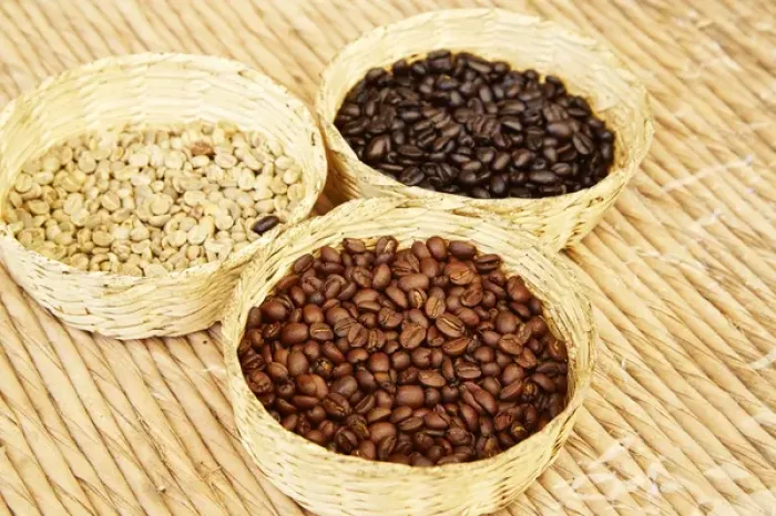 Framed Print : Mexico, Sierra Madre Mountains. Baskets of plantation coffee beans in stages of roasting Framed Print : Mexico, Sierra Madre Mountains. Baskets of plantation coffee beans in stages of roasting