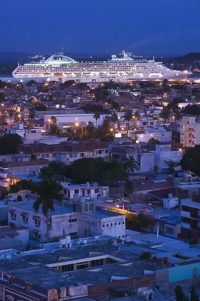 Mexico, Sinaloa State, Mazatlan. City View with Cruiseship  /  Evening