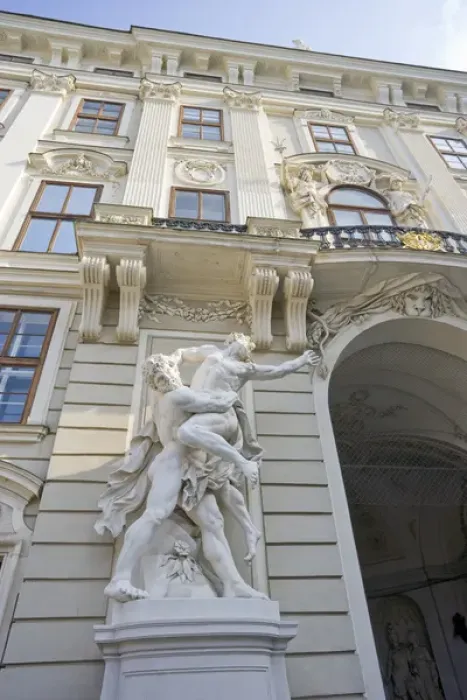 Framed Print : Michaelertor (Michael Gate) of Hofburg Imperial Palace, Vienna, Austria Framed Print : Michaelertor (Michael Gate) of Hofburg Imperial Palace, Vienna, Austria