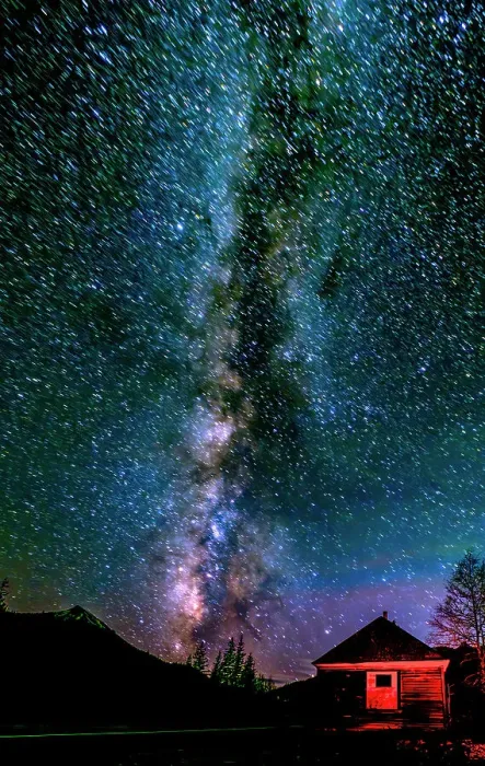 Framed Print : Milky Way, red building Framed Print : Milky Way, red building