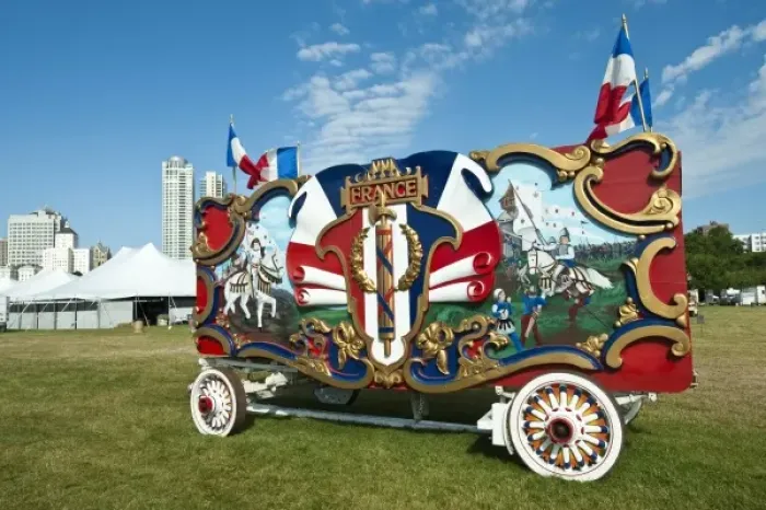 Framed Print : Milwaukee, Wisconsin. Historic circus wagons at the annual Great CIrcus Parade