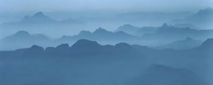 Framed Print : Misty blue ridges retreat into the mist in the Cascade Mountains