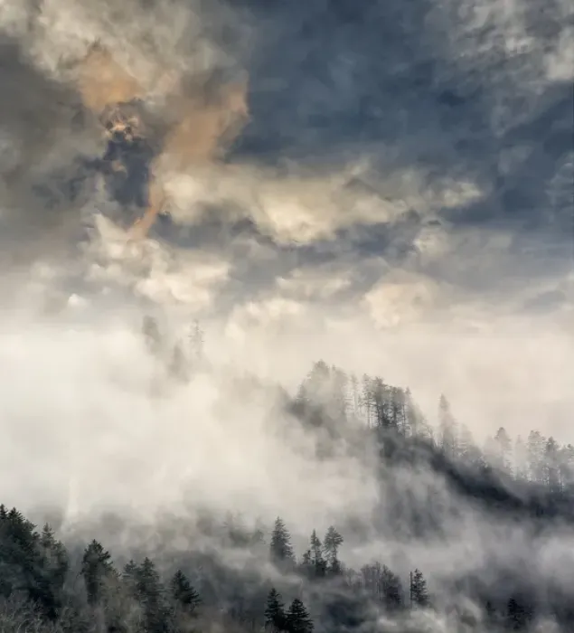 Framed Print : Misty Cloud filled valley from Morton Overlook, Great Smoky Mountains, National Park Framed Print : Misty Cloud filled valley from Morton Overlook, Great Smoky Mountains, National Park