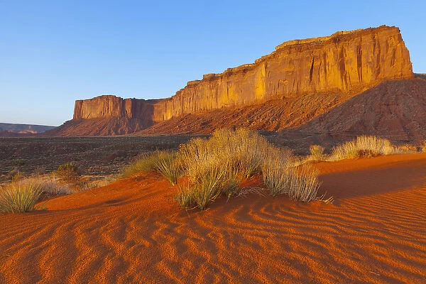 Mitchell Mesa at sunrise in Monument Valley Navajo Tribal Park on the Arizona