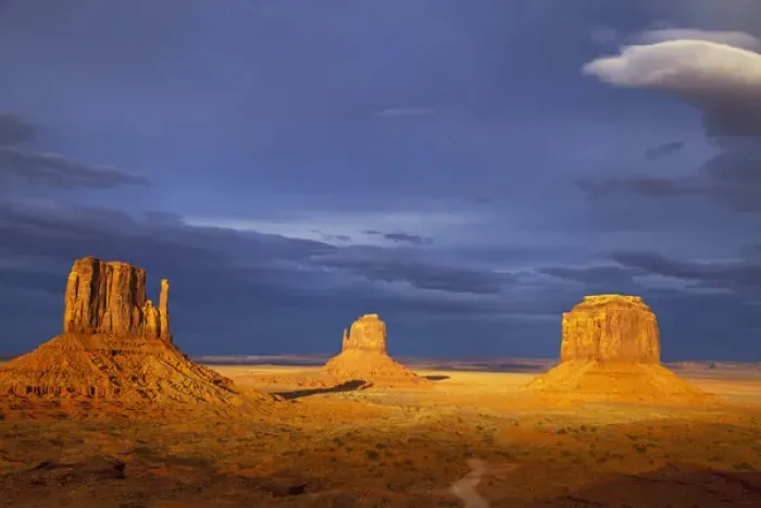 Framed Print : The Mittens and Merrick Buttes at sunset in Monument Valley Navajo Tribal Park on the Arizona Framed Print : The Mittens and Merrick Buttes at sunset in Monument Valley Navajo Tribal Park on the Arizona