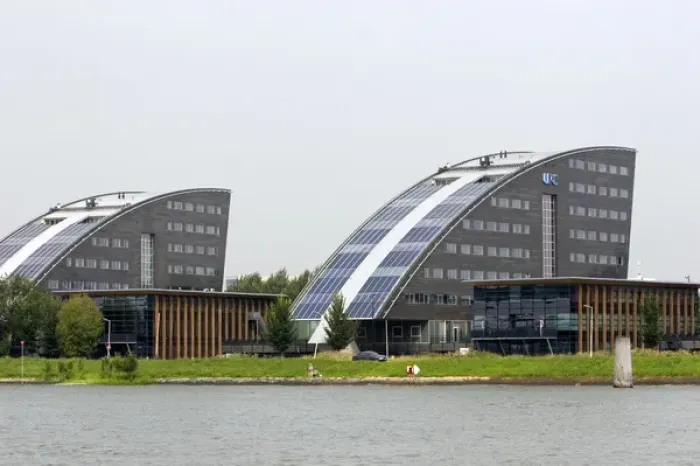 Framed Print : Modern office buildings with solar panals at Rotterdam, Netherlands Framed Print : Modern office buildings with solar panals at Rotterdam, Netherlands