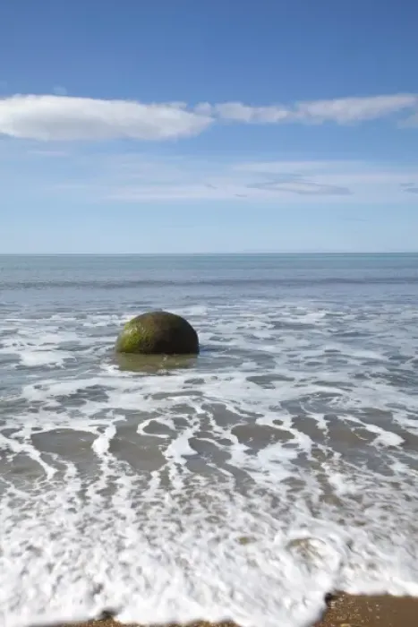 Framed Print : Moeraki Boulder, North Otago, South Island, New Zealand Framed Print : Moeraki Boulder, North Otago, South Island, New Zealand