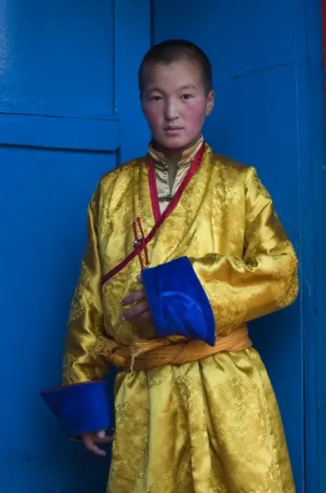 Framed Print : Monk at Gesar Sum Monastery (MR) Framed Print : Monk at Gesar Sum Monastery (MR)