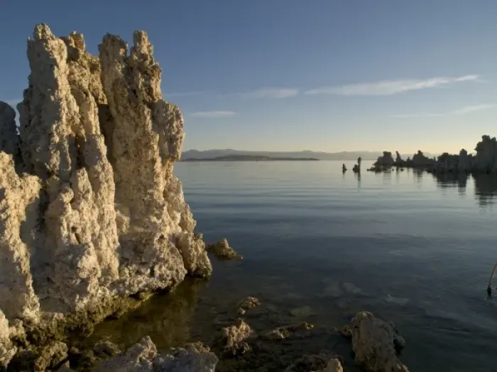 Framed Print : Mono lake, tufa and surroundings at sunrise, California Framed Print : Mono lake, tufa and surroundings at sunrise, California