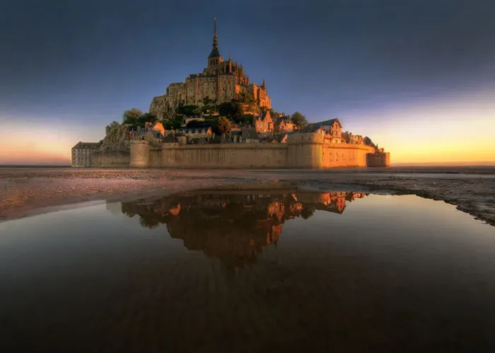 Framed Print : Mont Saint-Michel on the Normandy coast of France Framed Print : Mont Saint-Michel on the Normandy coast of France