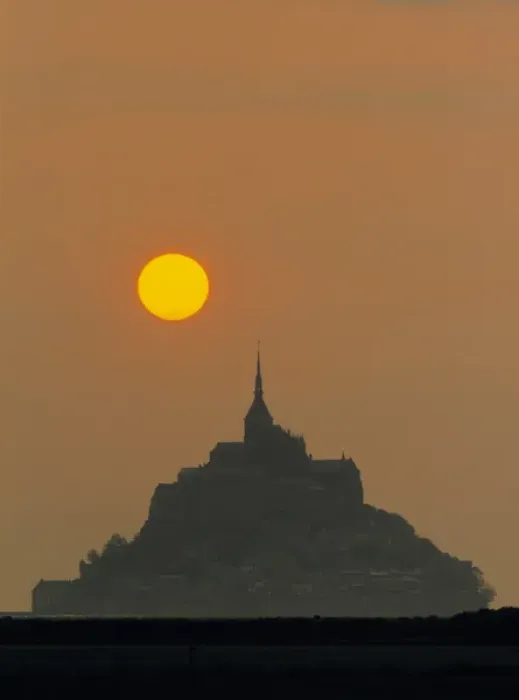 Framed Print : Mont St Michel, sunset, Manche, Normandy, France