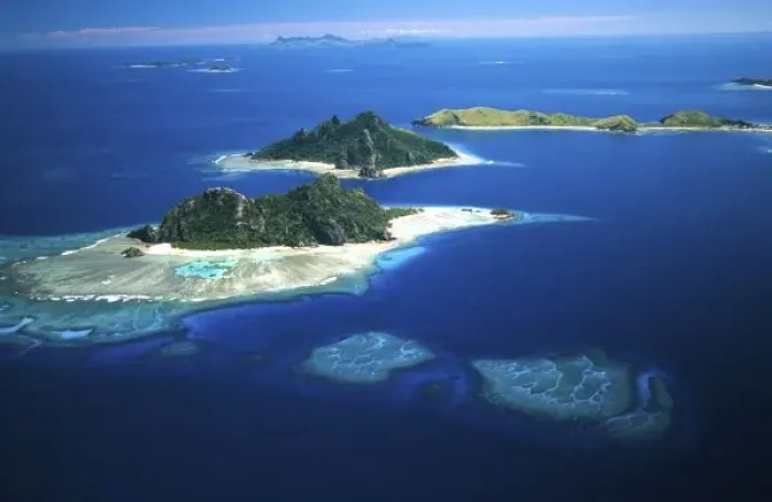 Framed Print : Monuriki, Monu and Yanuya Islands, Mamanuca Islands (front left to distant right)