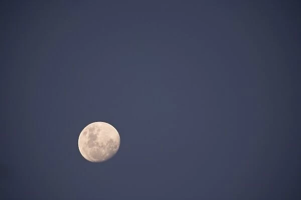 full moon, Arathusa Safari Lodge, Sabi Sand Reserve, Mpumalanga, South Africa