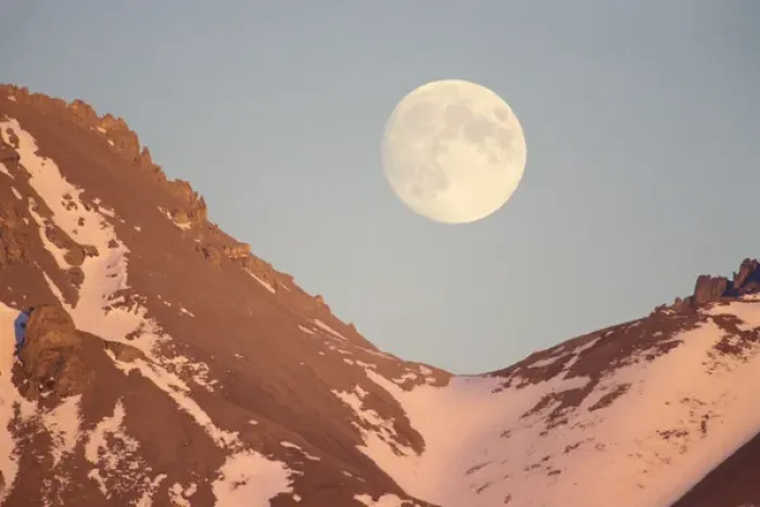 Framed Print : full moon over Gates of the Arctic National Park, Brooks range, North Slope, Alaska Framed Print : full moon over Gates of the Arctic National Park, Brooks range, North Slope, Alaska