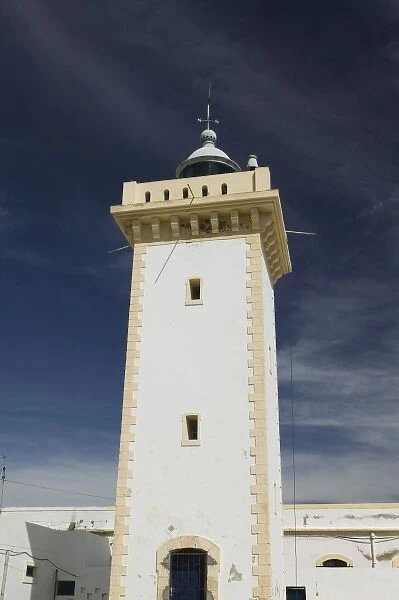 MOROCCO, Atlantic Coast, ESSAOUIRA: Essaouira Lighthouse