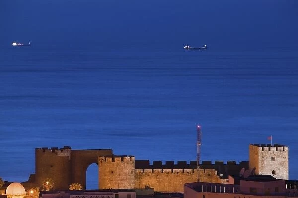 MOROCCO, Atlantic Coast, SAFI: Qasr, al, Bahr Portuguese Fort (b. 1508) & Town  /  Evening
