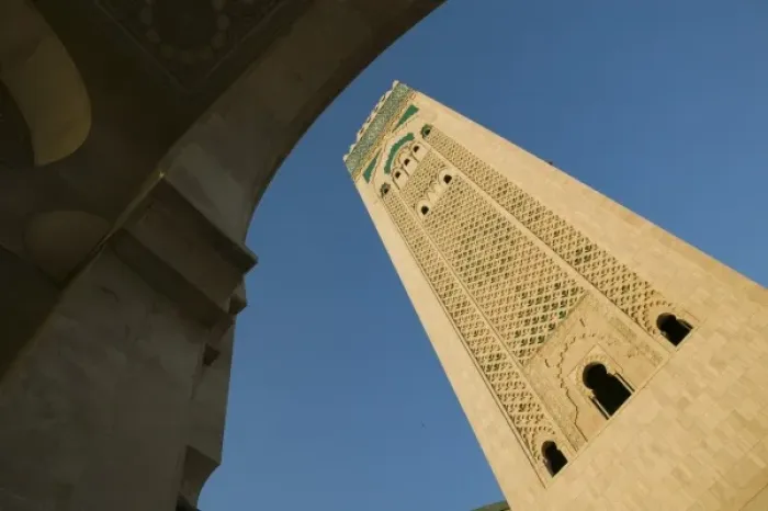 Framed Print : MOROCCO, Casablanca: Hassan II Mosque (b. 1993), Exterior / Sunset Holds 25, 000 Worshipers Framed Print : MOROCCO, Casablanca: Hassan II Mosque (b. 1993), Exterior / Sunset Holds 25, 000 Worshipers