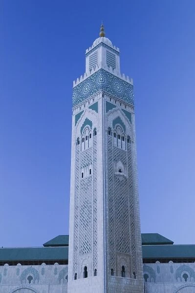 MOROCCO, Casablanca: Hassan II Mosque (b. 1993), Exterior  /  Dusk Holds 25, 000 Worshipers