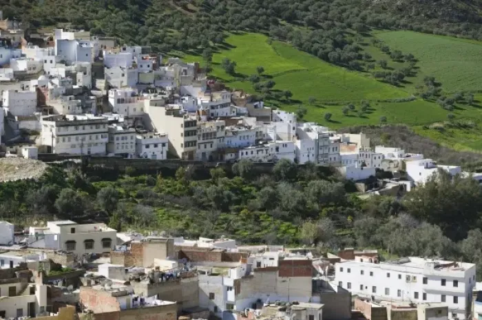 Framed Print : MOROCCO, Moulay, Idriss: Town View from the South Framed Print : MOROCCO, Moulay, Idriss: Town View from the South