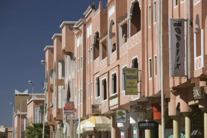 Framed Print : MOROCCO, South of the High Atlas, OUARZAZATE: Buildings along Avenue Moulay Rachid Framed Print : MOROCCO, South of the High Atlas, OUARZAZATE: Buildings along Avenue Moulay Rachid