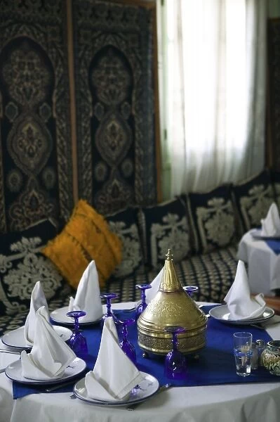 MOROCCO-Tafilalt-RISSANI: Hotel Kasbah Asmaa- Moroccan Restaurant Interior