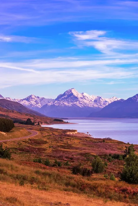 Framed Print : Mount Cook above Lake Pukaki, Aoraki Mount Cook National Park, South Island, New Zealand
