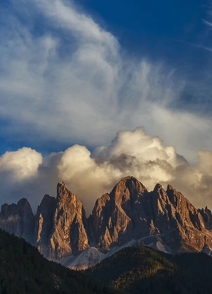 Mountain peaks, Dolomites, Italy