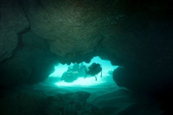 (MR) scuba diver, Virgin Gorda Island, British Virgin Islands, Caribbean