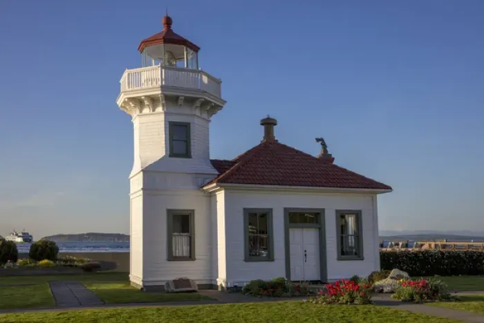Framed Print : The Mukilteo Lighthouse in Everett, Washington, USA Framed Print : The Mukilteo Lighthouse in Everett, Washington, USA