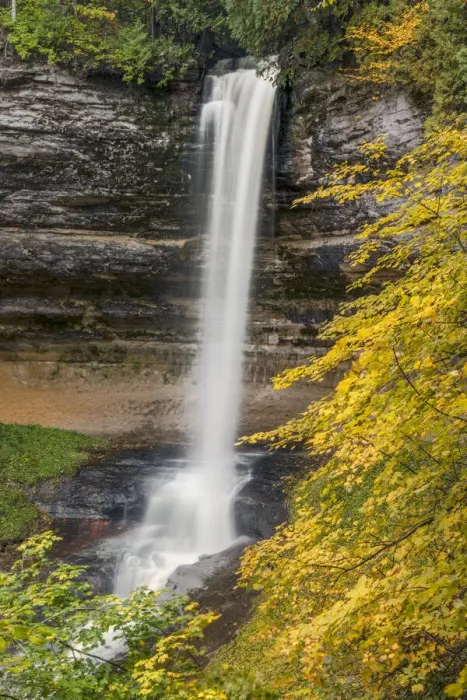 Framed Print : Munising Falls, Pictured Rocks National Lakeshore, Alger County Framed Print : Munising Falls, Pictured Rocks National Lakeshore, Alger County