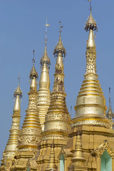 Myanmar (aka Burma), Yangon (aka Rangoon). Shwedagon Pagoda, the holiest Buddhist shrine in Myanmar